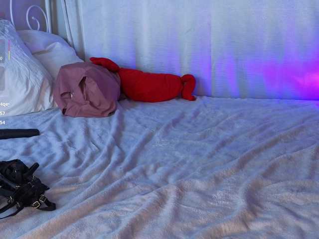 KellyMiller live cam