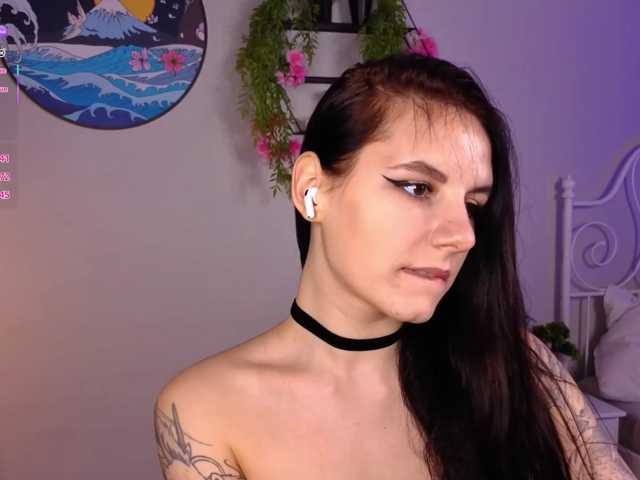 KellyMiller live cam on BongaCams