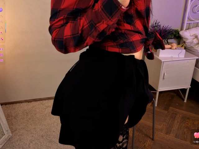 KellyMiller live cam on BongaCams
