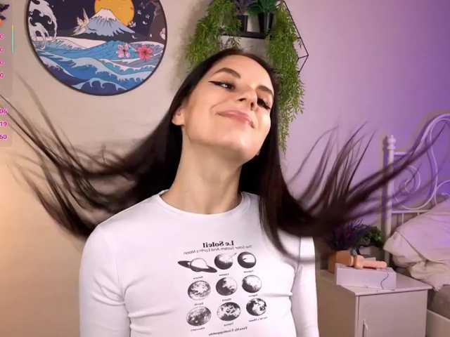 KellyMiller live cam on BongaCams