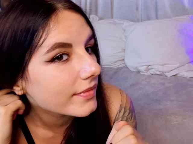 KellyMiller webcam