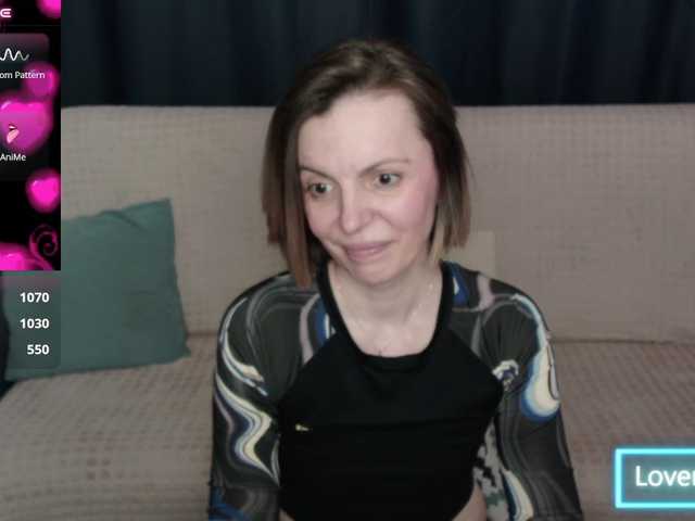 Kiramarta live cam on BongaCams