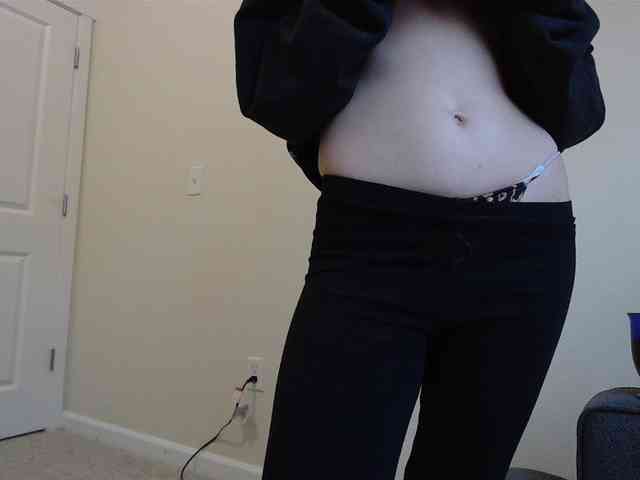 Deepthroatmilf webcam