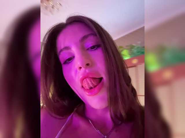 MilashaNyasha live cam on BongaCams