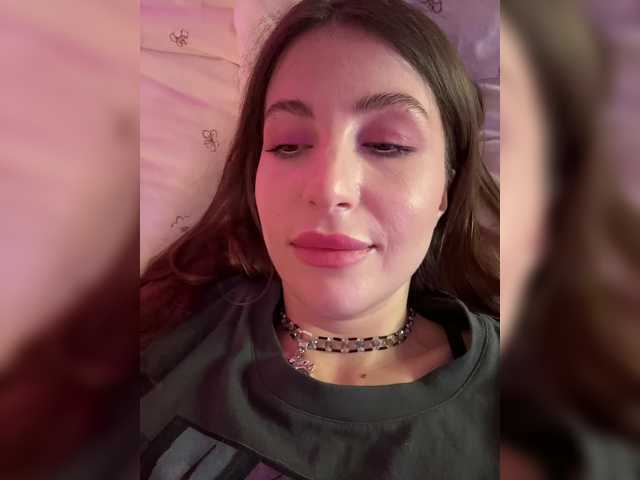 MilashaNyasha live cam on BongaCams