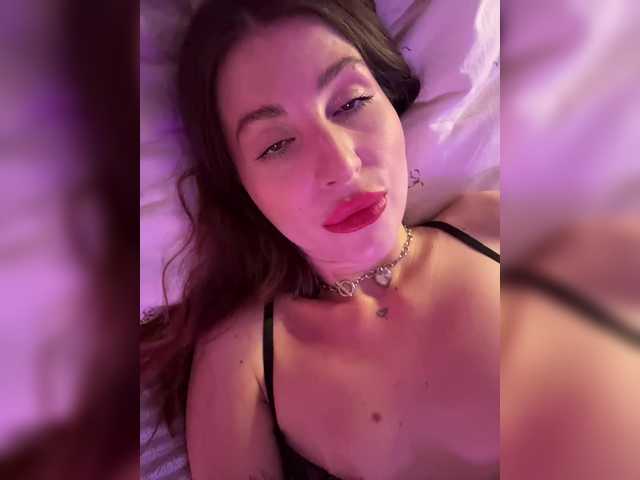MilashaNyasha live cam on BongaCams
