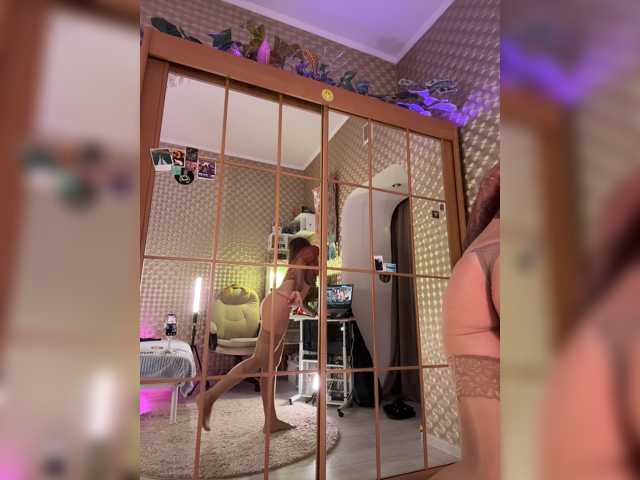 MilashaNyasha, en directo ahora en BongaCams