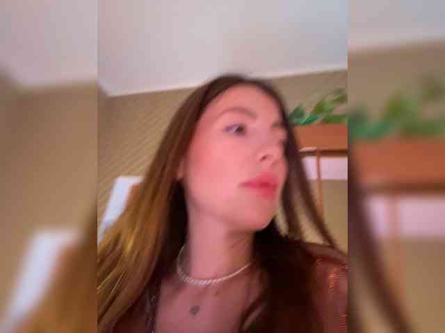 MilashaNyasha webcam