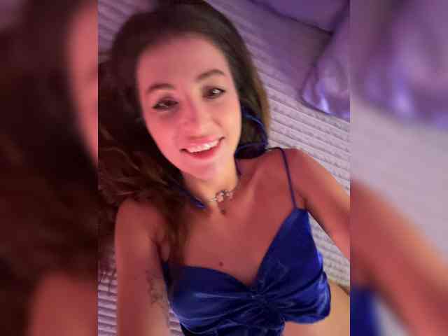 MilashaNyasha webcam