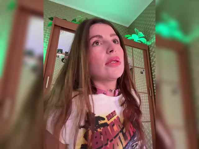 MilashaNyasha webcam