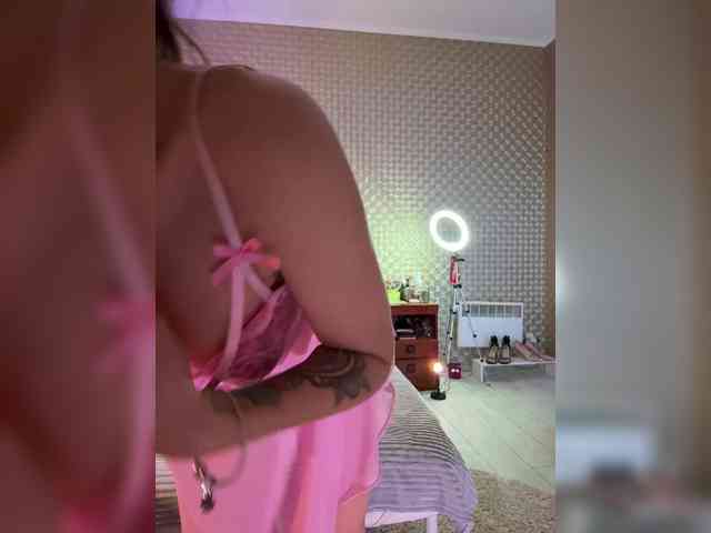 MilashaNyasha webcam