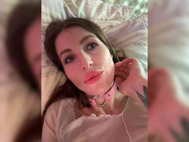 MilashaNyasha webcam