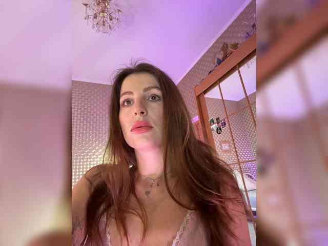 MilashaNyasha webcam