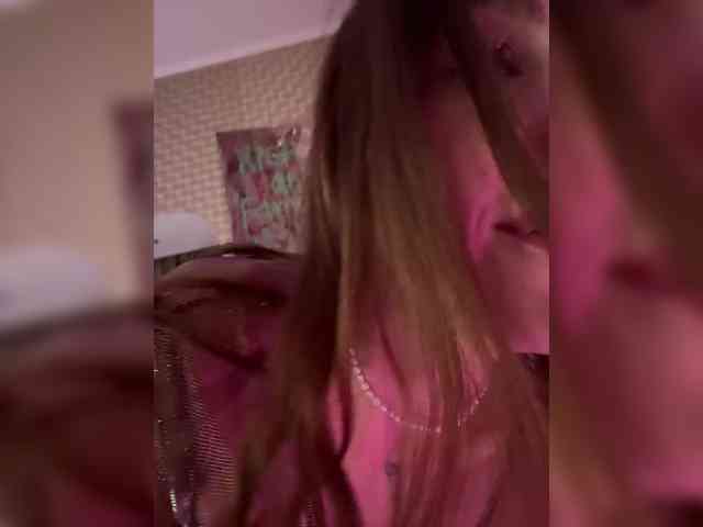 MilashaNyasha webcam