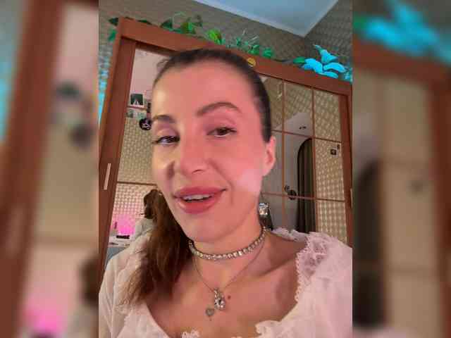 MilashaNyasha webcam