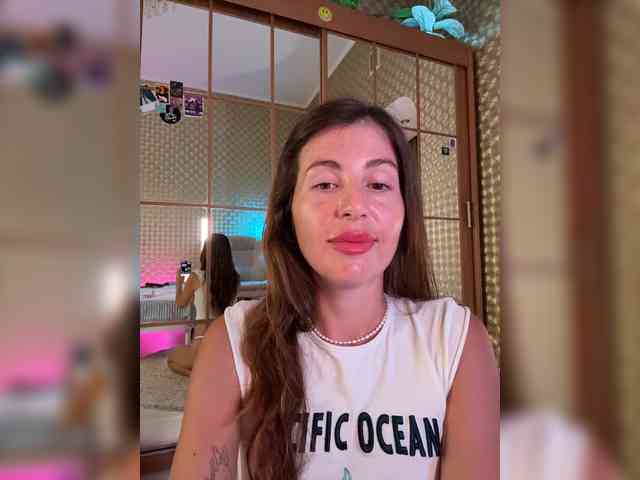 MilashaNyasha webcam