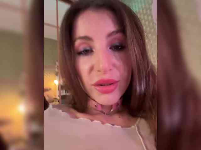 MilashaNyasha webcam
