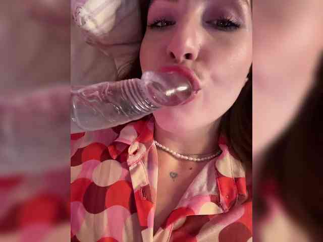 MilashaNyasha webcam