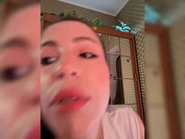MilashaNyasha webcam