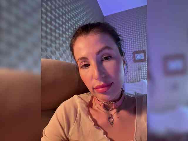 MilashaNyasha webcam