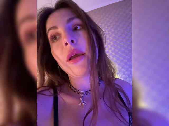 MilashaNyasha webcam