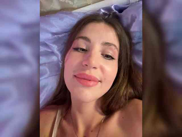 MilashaNyasha webcam