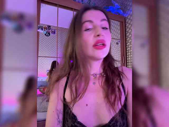 MilashaNyasha webcam