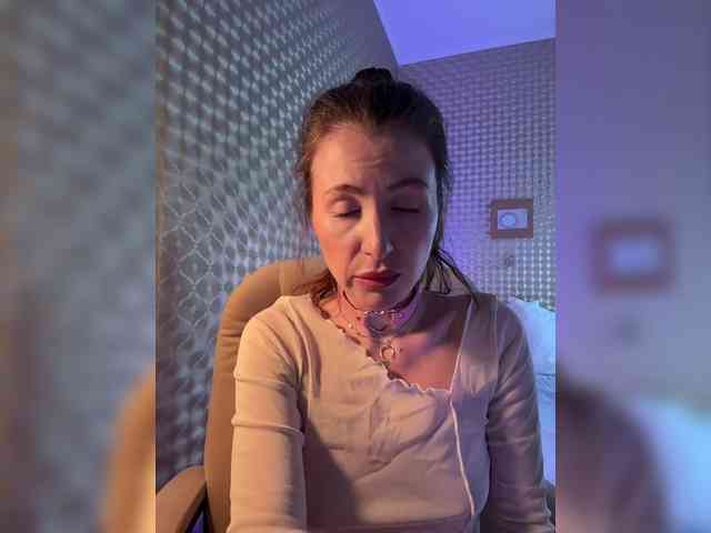 MilashaNyasha webcam