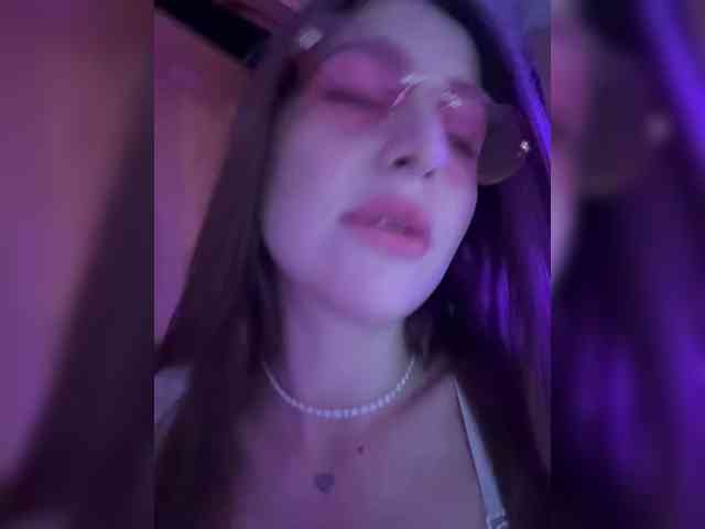 MilashaNyasha webcam