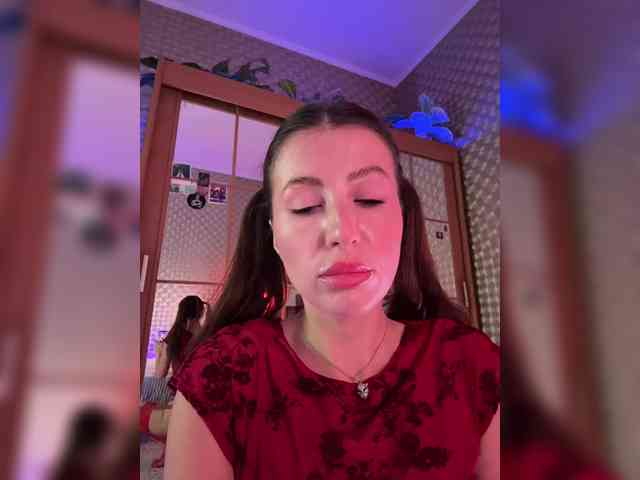 MilashaNyasha webcam