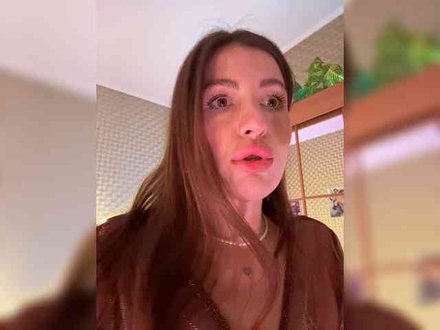 MilashaNyasha webcam