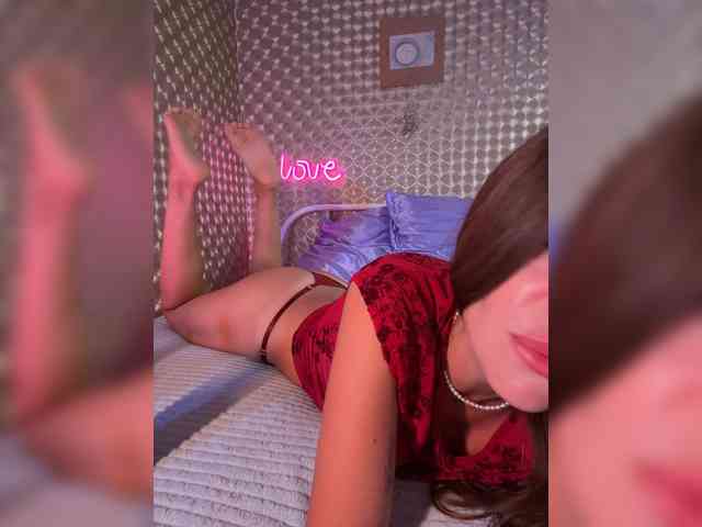 MilashaNyasha webcam