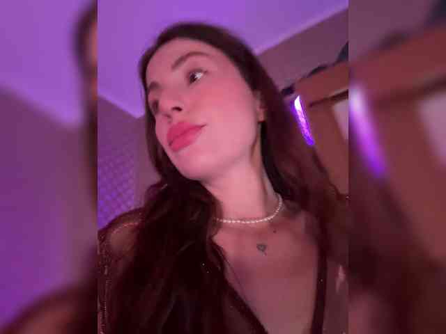 MilashaNyasha webcam