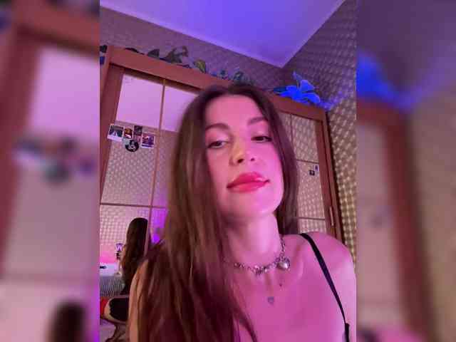 MilashaNyasha webcam