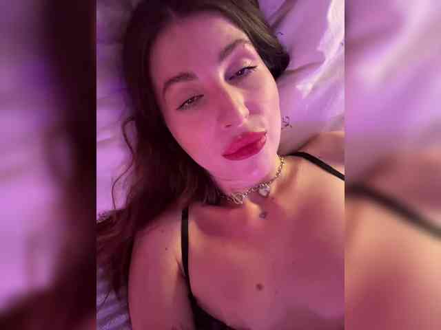 MilashaNyasha webcam