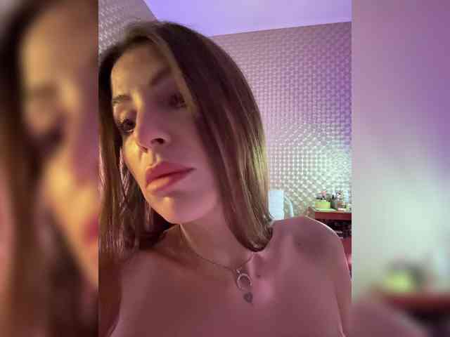 MilashaNyasha webcam