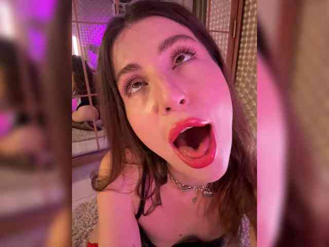 MilashaNyasha webcam