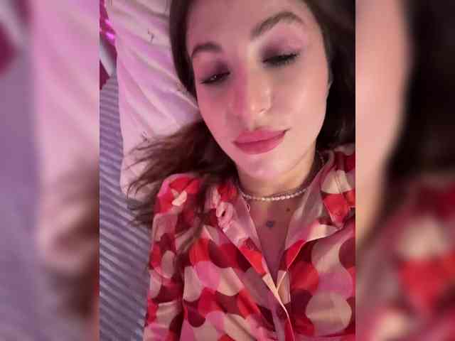 MilashaNyasha webcam