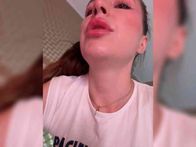 MilashaNyasha webcam