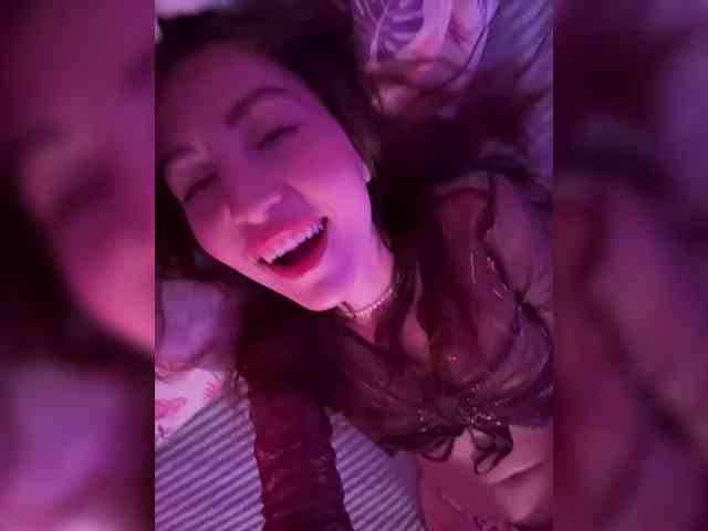 MilashaNyasha webcam