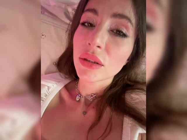 MilashaNyasha webcam