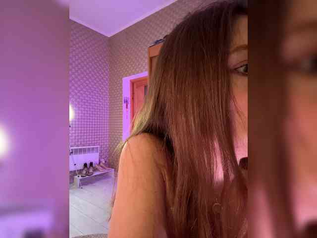 MilashaNyasha webcam