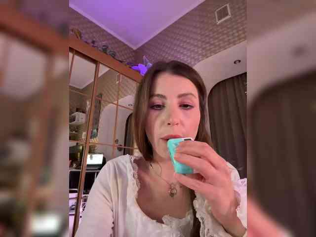 MilashaNyasha webcam