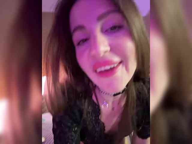 MilashaNyasha webcam