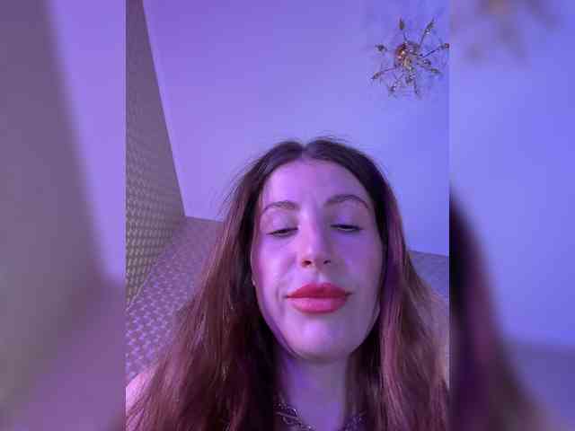 MilashaNyasha webcam