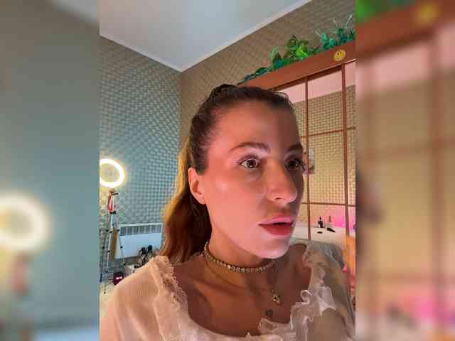 MilashaNyasha webcam
