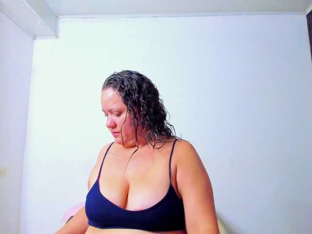 camilafox live cam on BongaCams