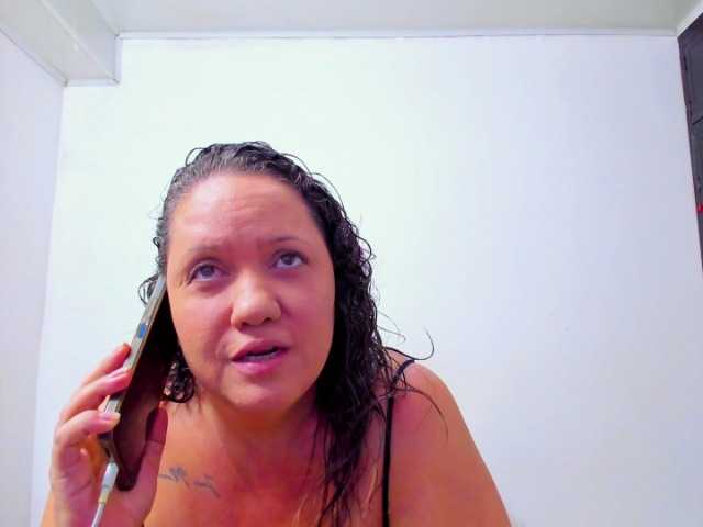 camilafox live cam on BongaCams