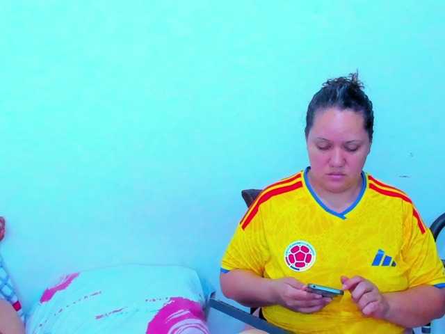 camilafox live cam preview
