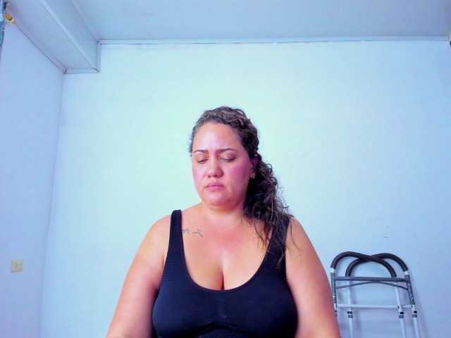 camilafox live cam preview